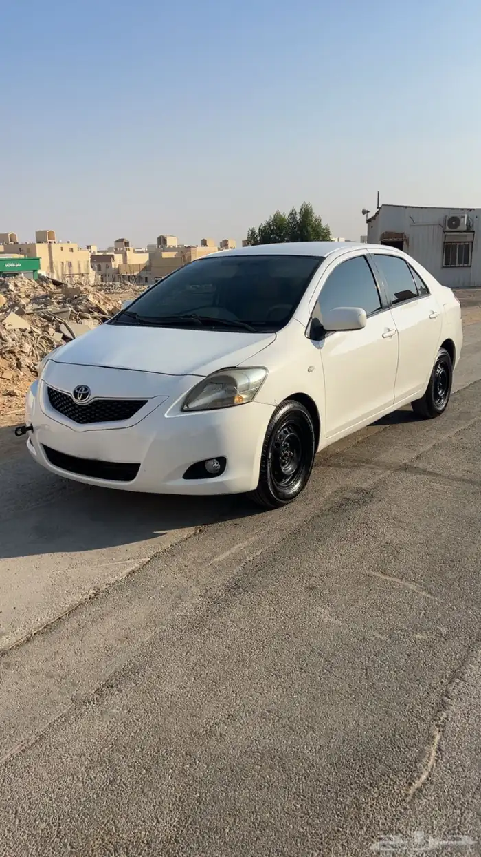 يارس 2012 قير اوتوماتيك . 5