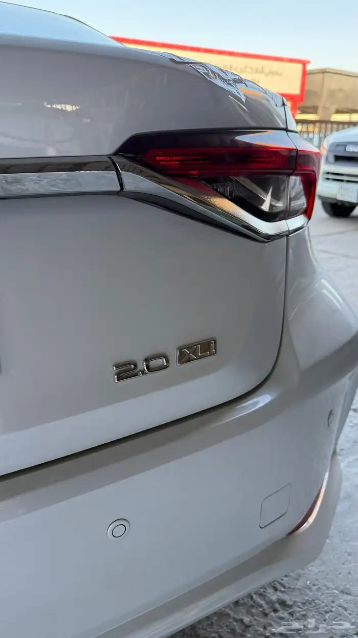 للبيع كورولا 2025 - مكينه 2.0 - عداد 199 كيلو فقط 10