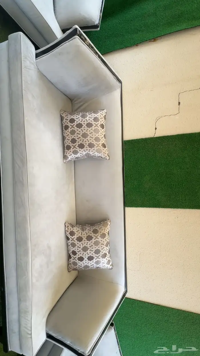 كنب شبه جديد .5 قطع . 3