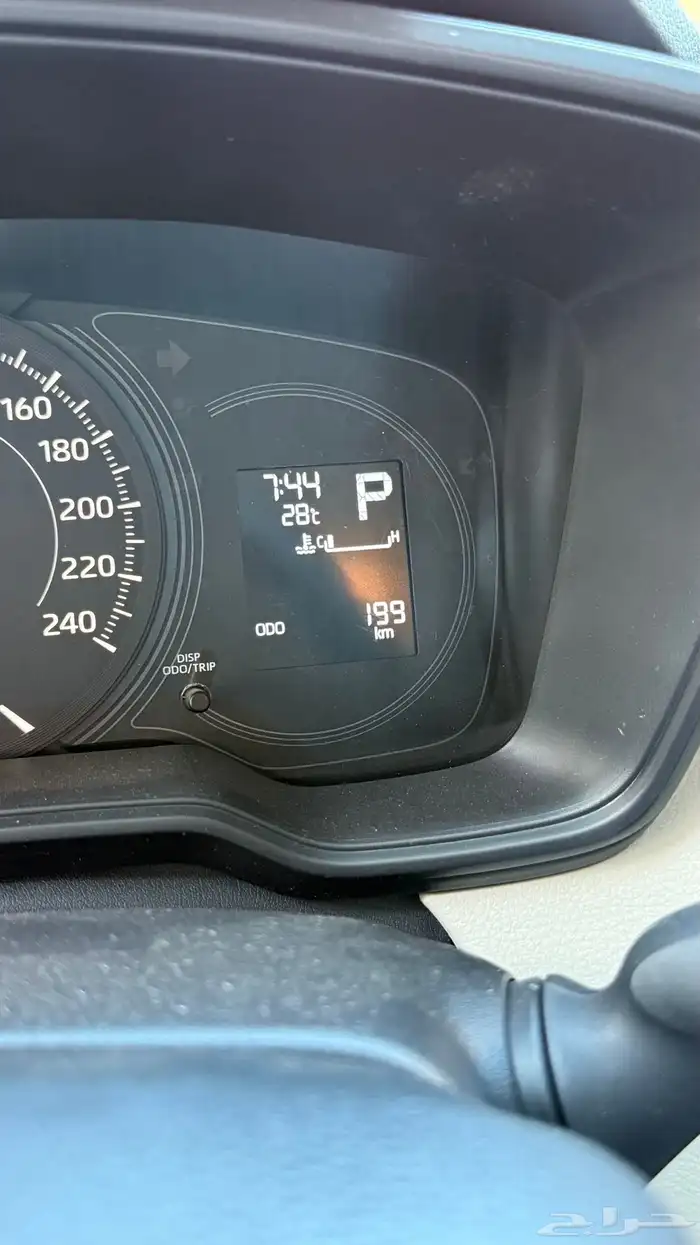 للبيع كورولا 2025 - مكينه 2.0 - عداد 199 كيلو فقط 25