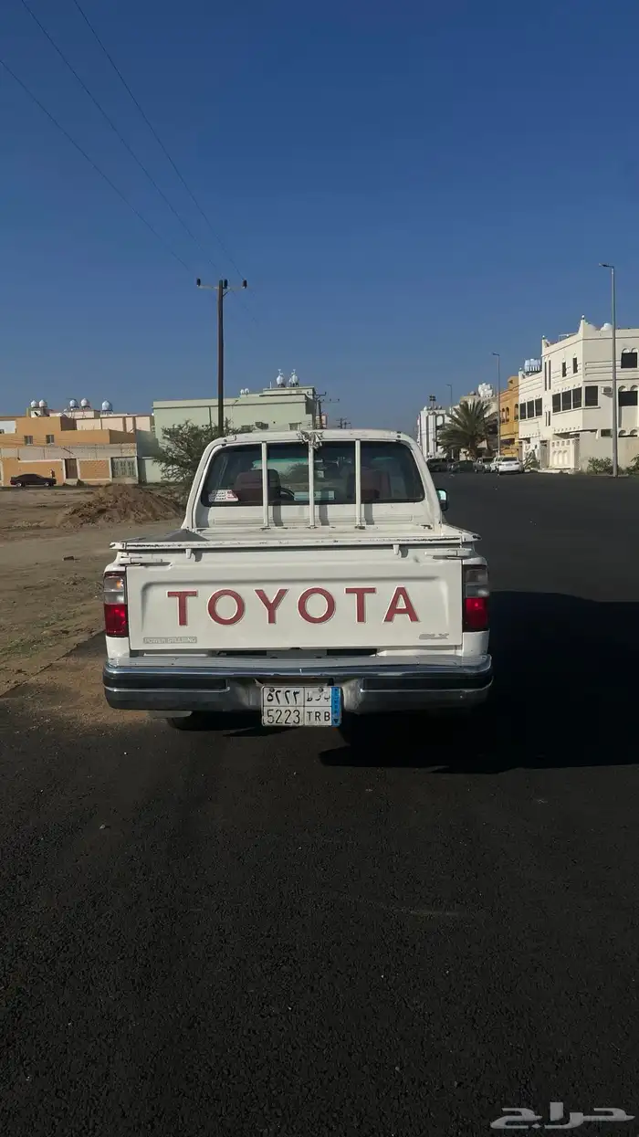 بسم الله توكلنا علا الله هايلكس 2002 فل كامل نضيفه 4