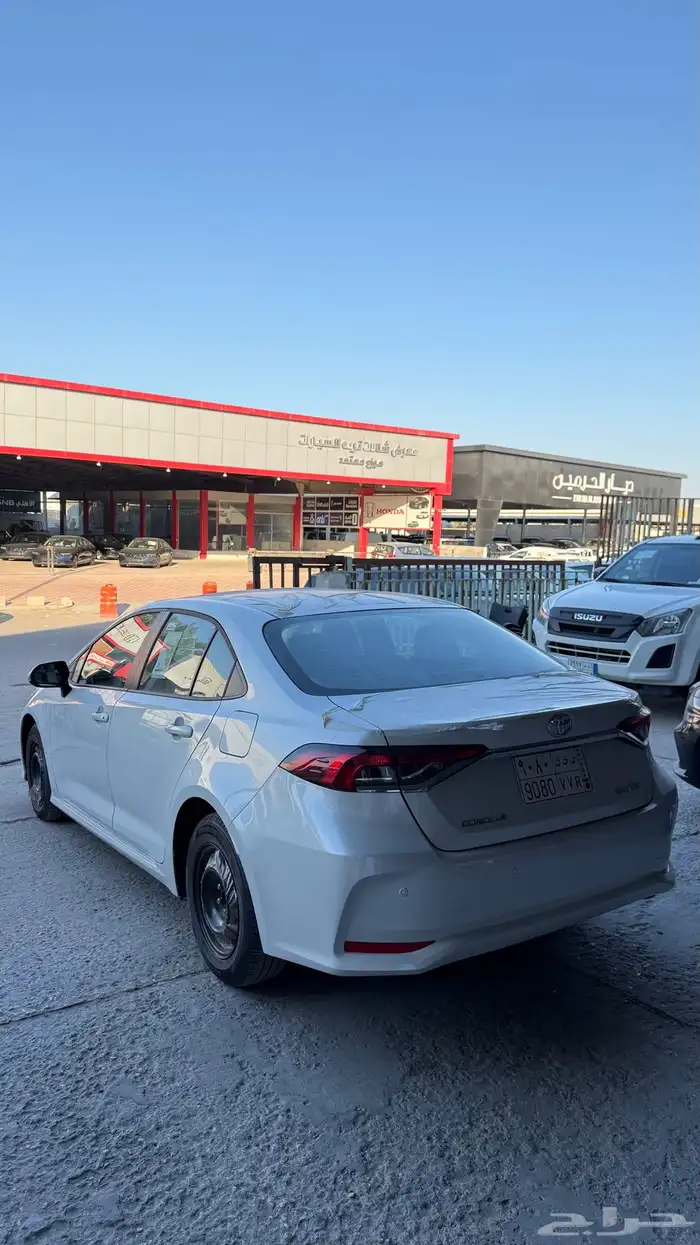 للبيع كورولا 2025 - مكينه 2.0 - عداد 199 كيلو فقط 14