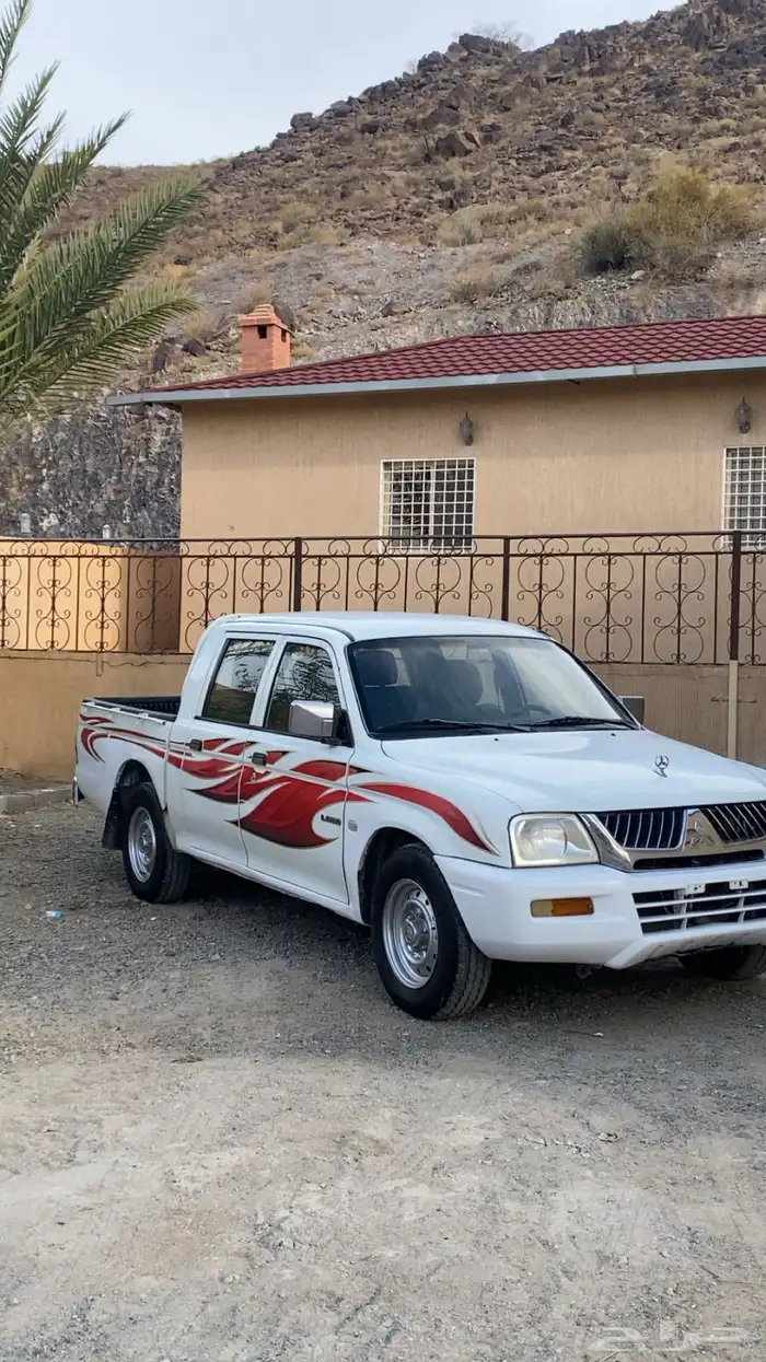 ميتسوبيشي ونيت 2006 0