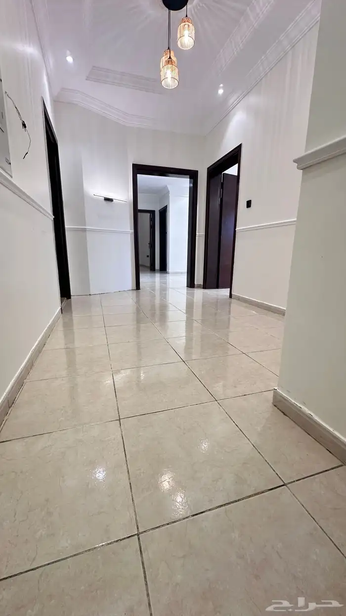 شقة للإيجار لوكس جده مروة تقاطع السبعين 3 غرف وصاله 12