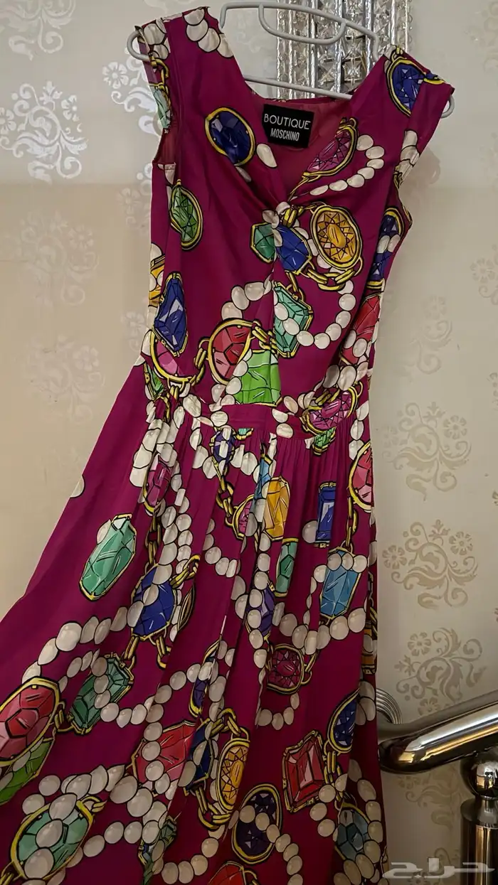 فستان موسكينو 0