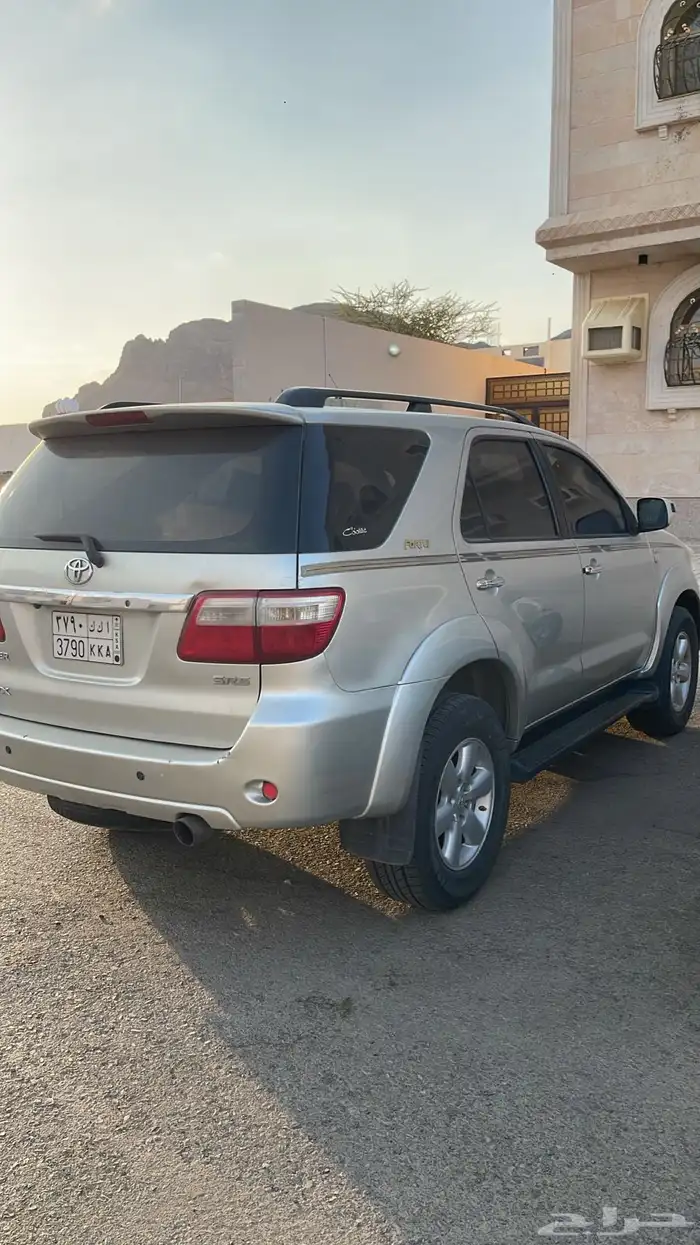 جيب فورشنر للبيع 2009 2