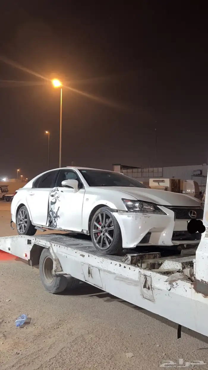 لكزس gs f البيع بالحالة الراهنه 6