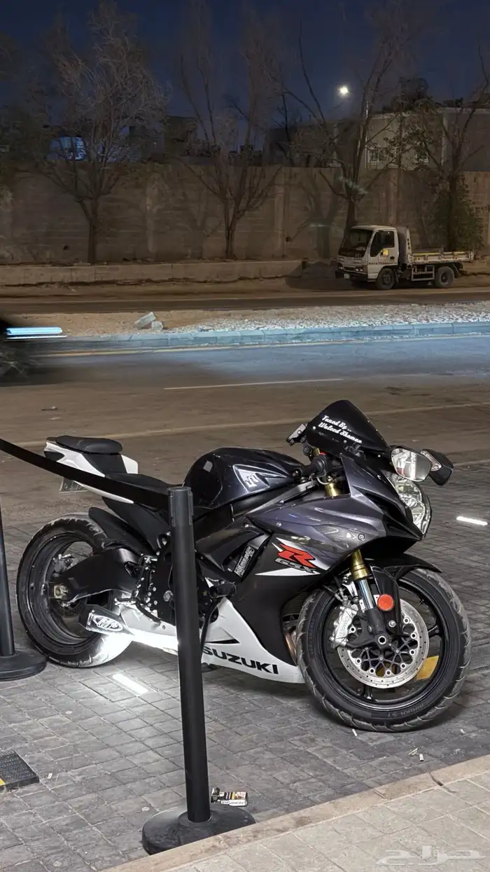 دباب ريس جيكسر 2015 GSXR750 5