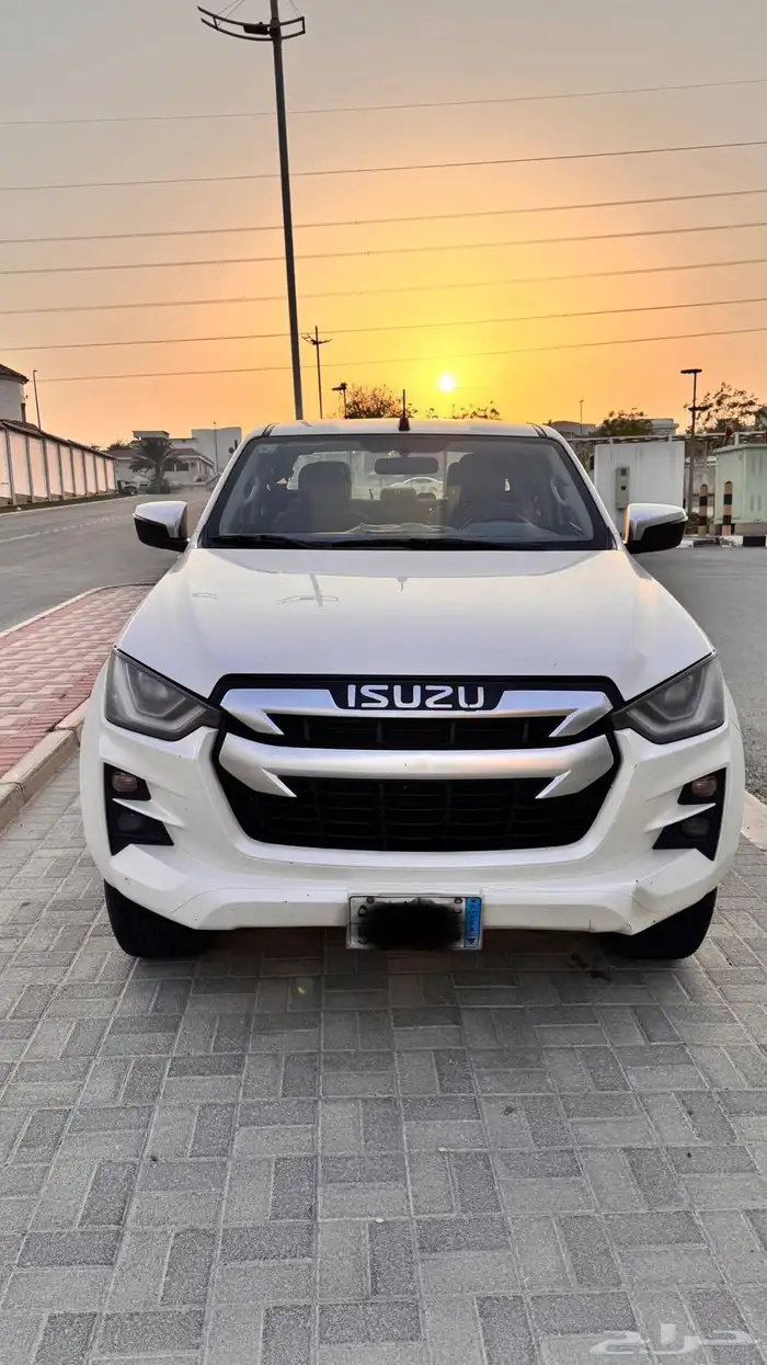ايسوزو ديماكس 2021 LS الممشى 230 2