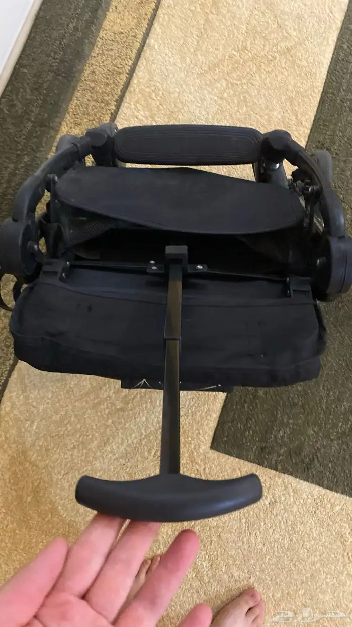 للبيع  عربة الأطفال. لقد استخدمته لفترة قصيرة فقط. 4