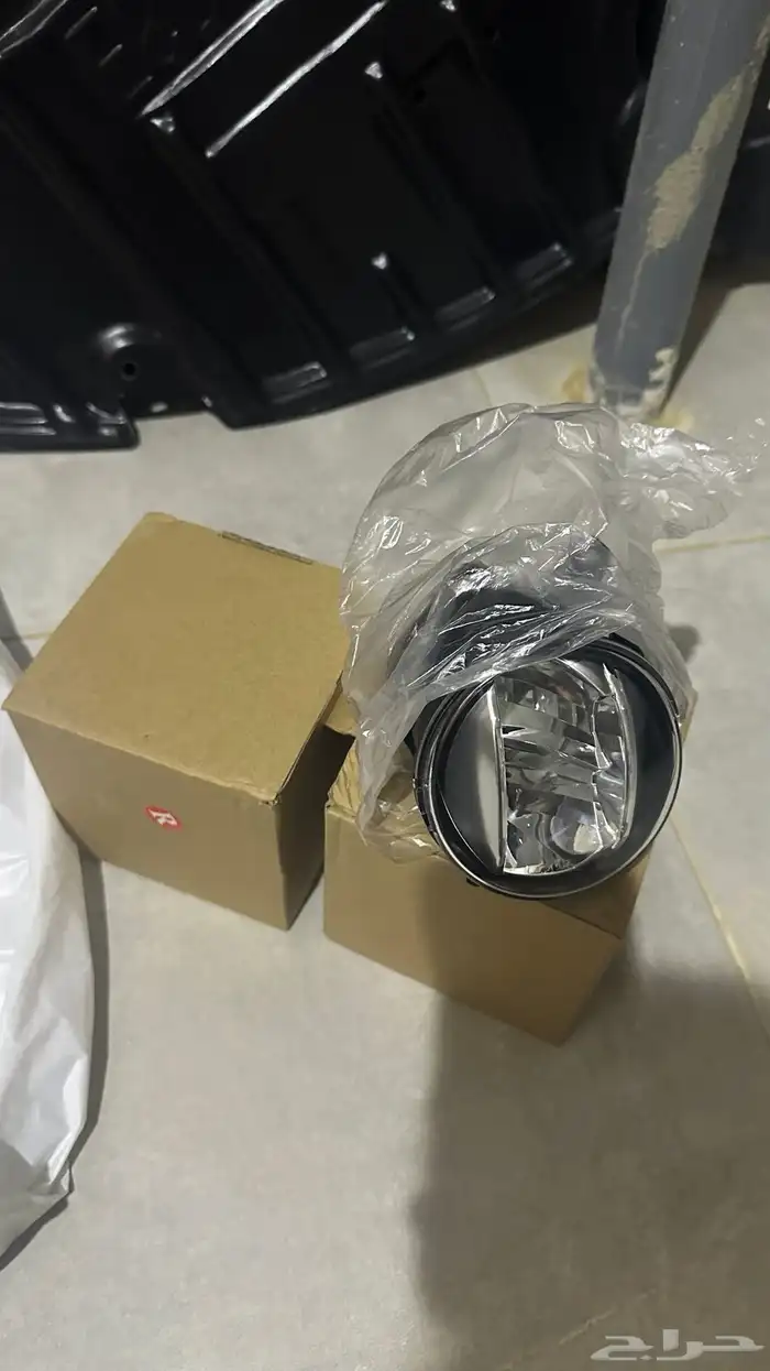 بطاين لكزس es وكشافات تركب على اغلب سيارات لكزس 3