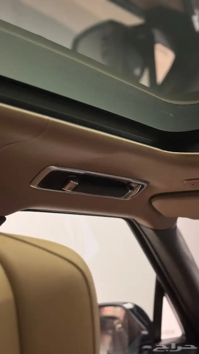 رنج روفر 2023 36