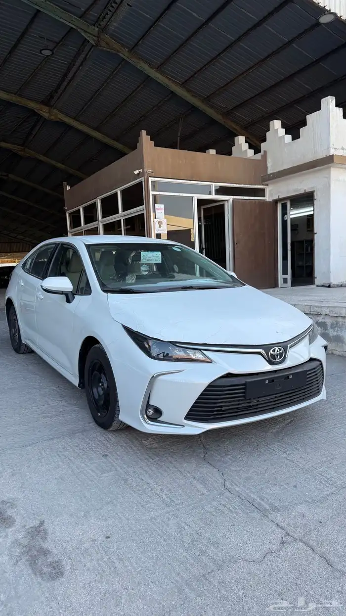 للبيع كورولا 2025 - مكينه 2.0 - عداد 199 كيلو فقط 3