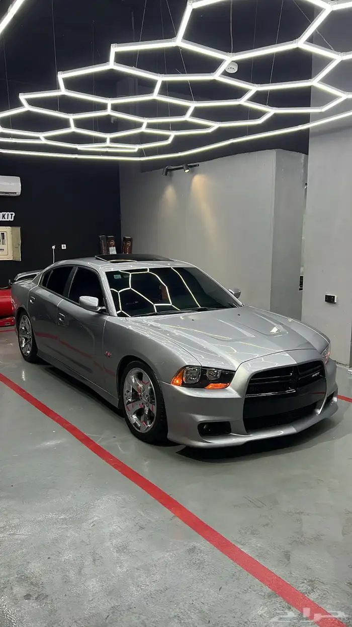 تشارجر 2014 للبيع 11