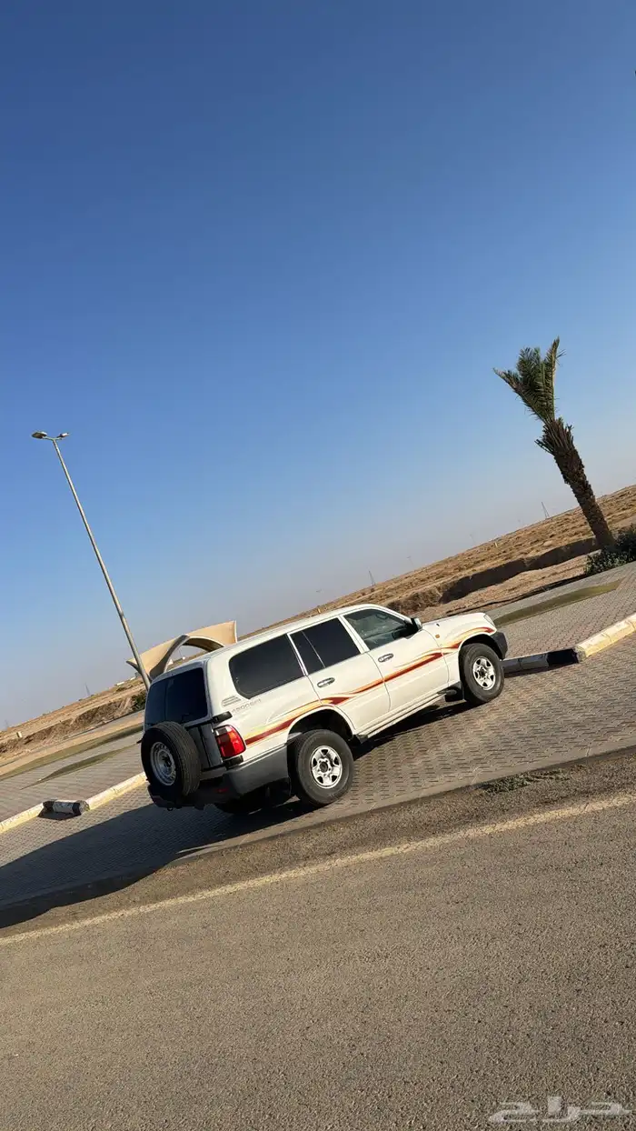 تويوتا لاند كروزر 1