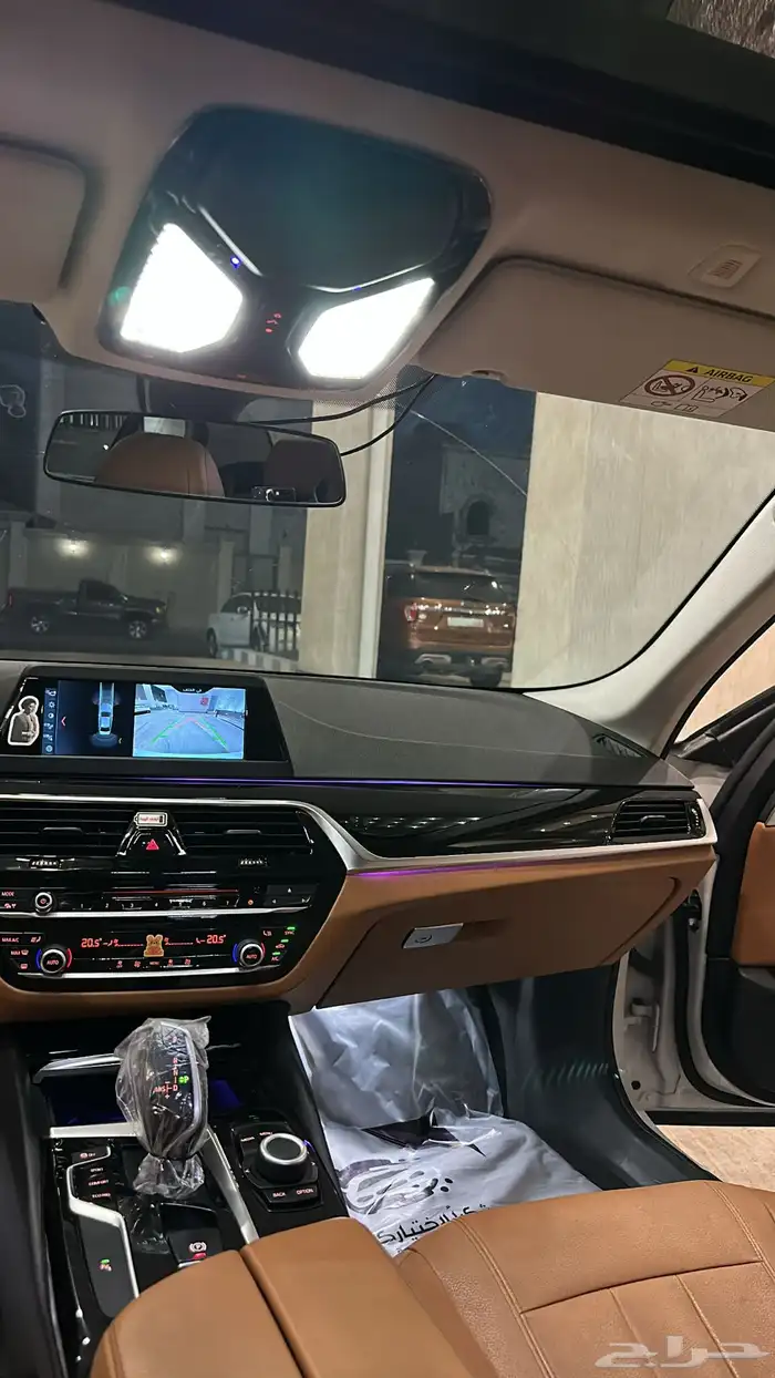 بي ام دبليو 2019 520 16