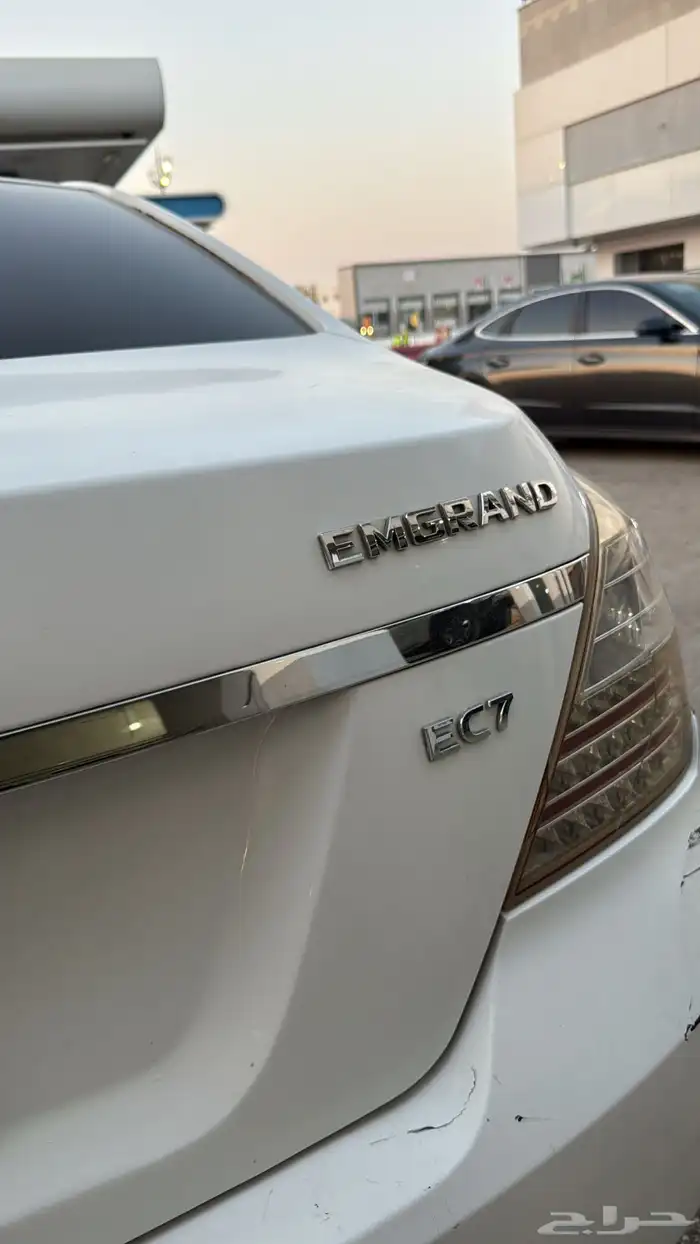 جيلي امجراند 2012 4