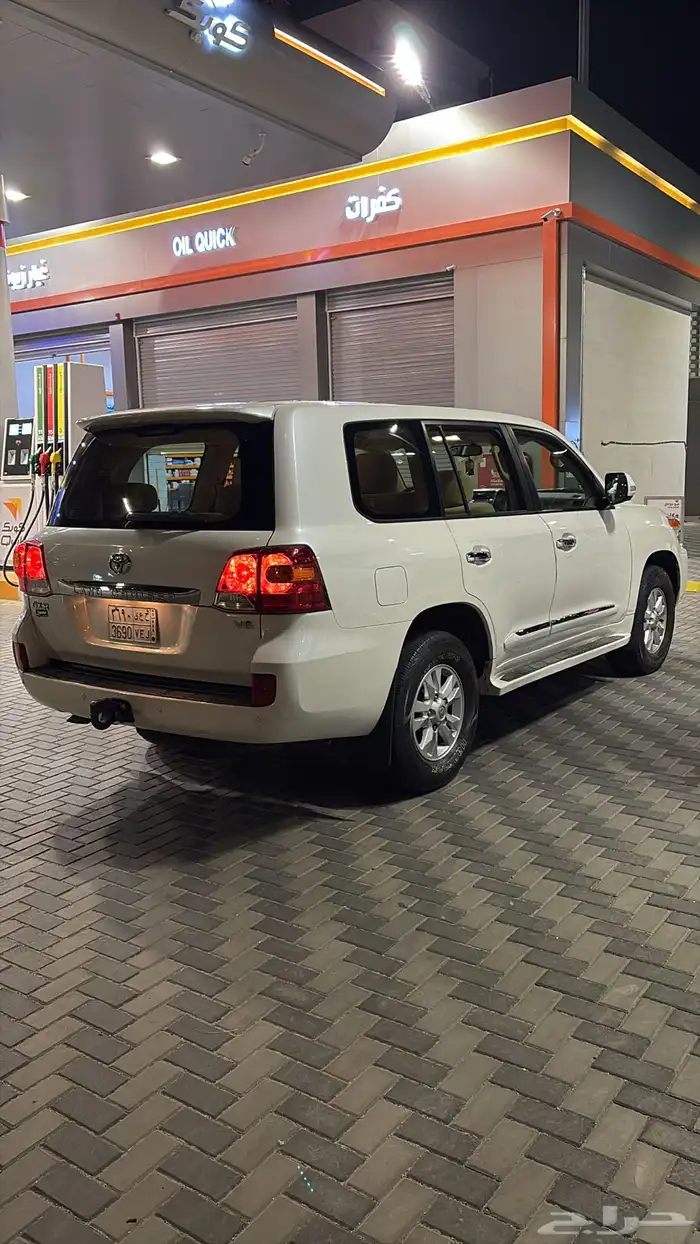 لاند كروزر 2015 3