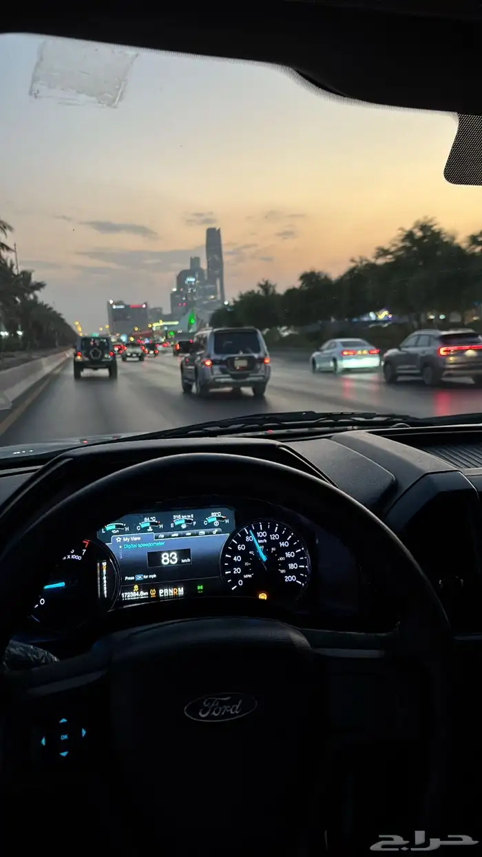 للبيع F-150 10 نمر 8