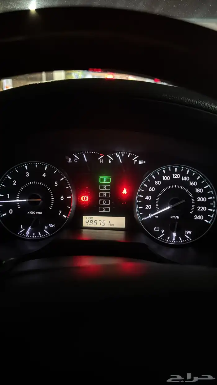 للبيع لاندكروزر 2012 V8 مالك اول من الوكالة 2