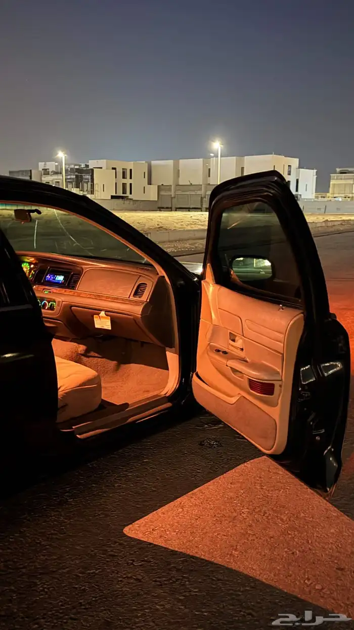 فورد فكتوريا 0