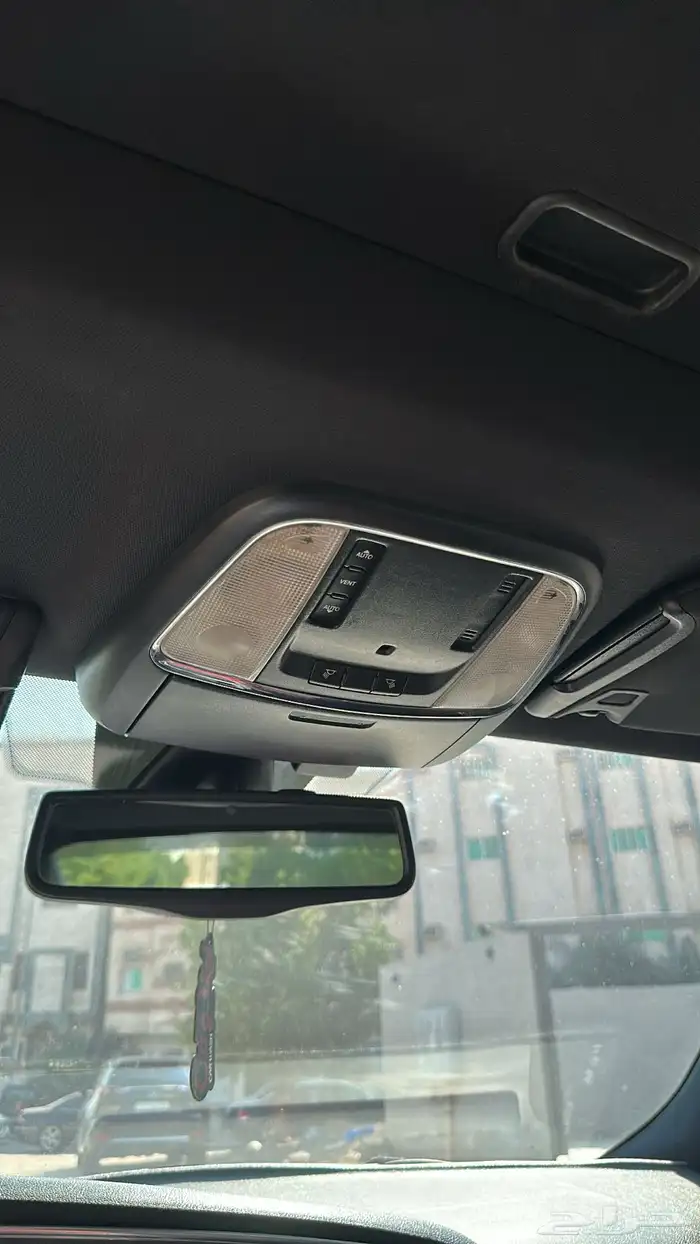 دودج تشارجر 2014 18