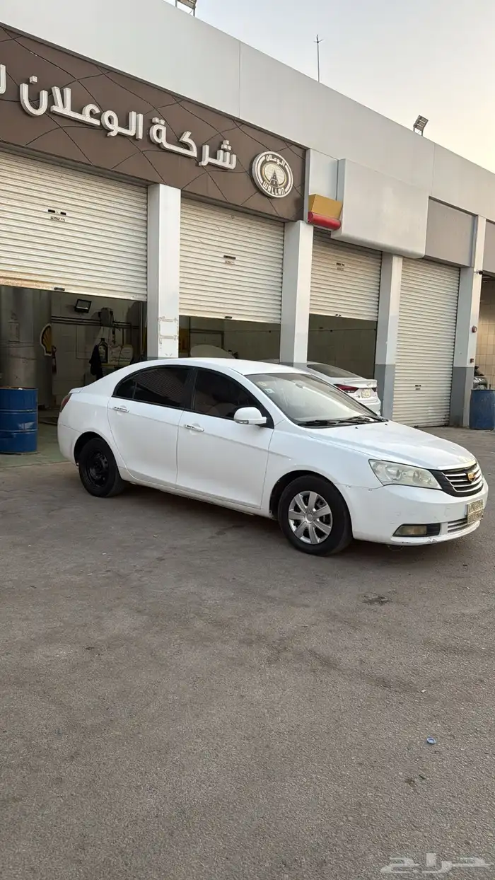 جيلي امجراند 2012 3