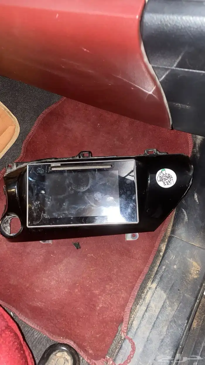 مسجل هايلكس 2016 سليم ولا يشكي من اي شي معه ديكور الوكالة 1