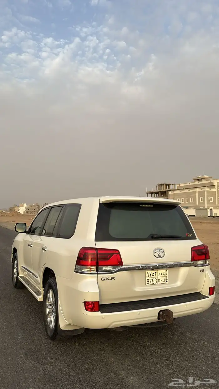 لاندكروزر للبيع 6