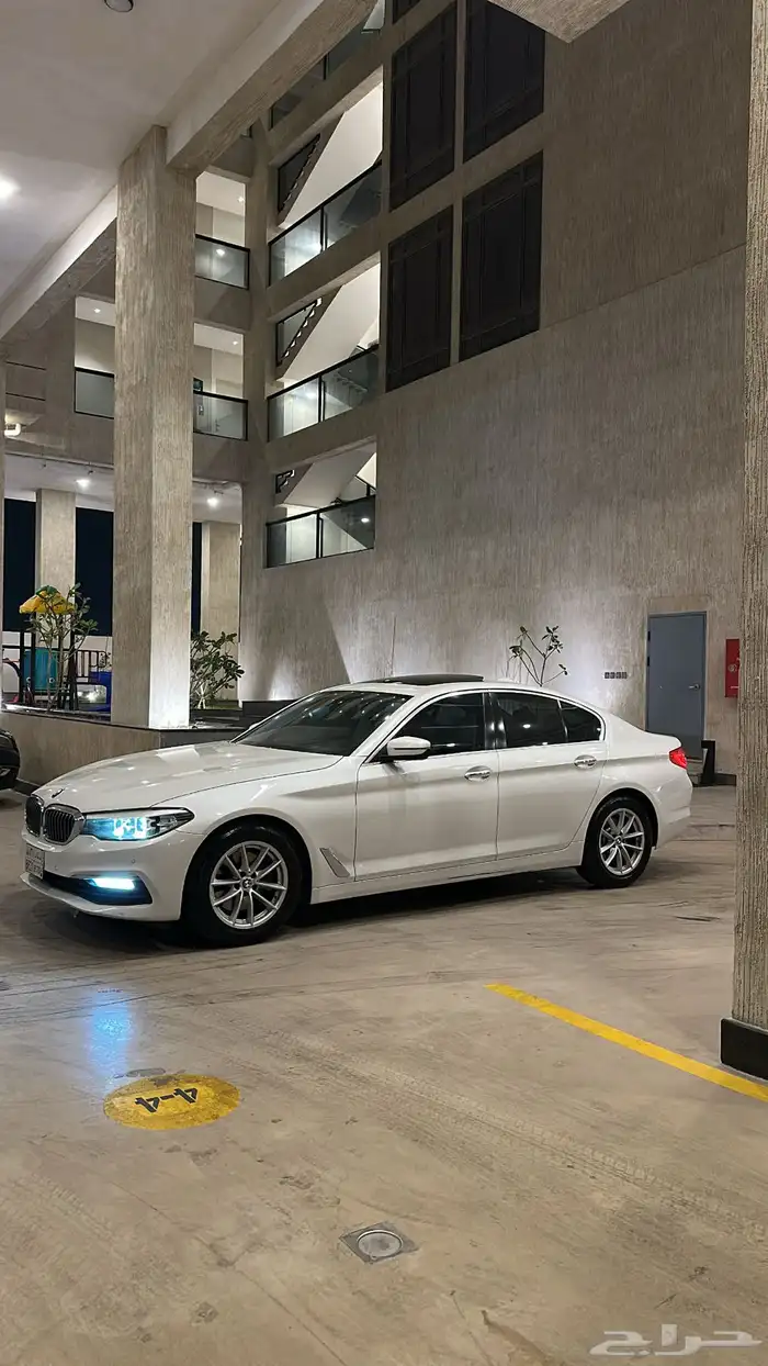 بي ام دبليو 2019 520 2