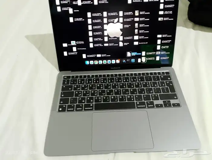 للبيع لابتوب ابل M1 استخدام شهر فقط ضمان جرير 2