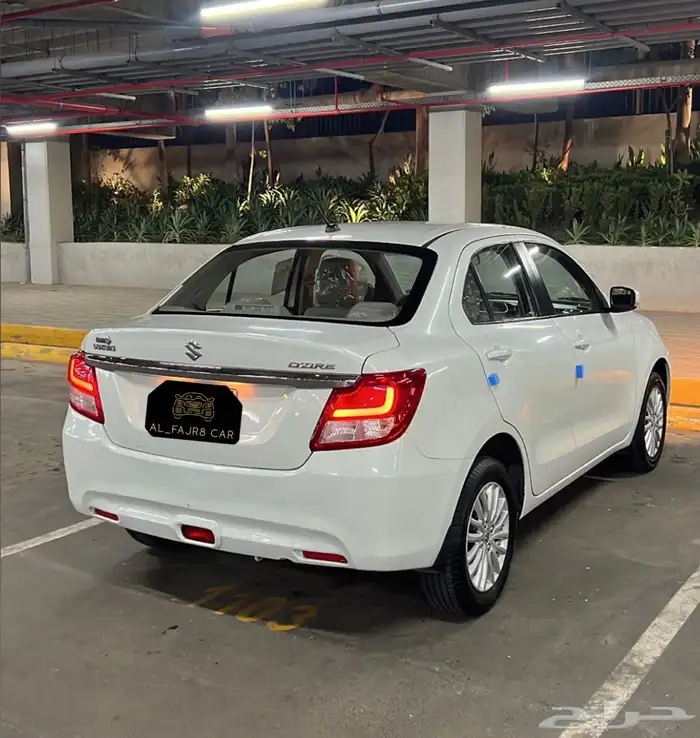 سزوكي ديزاير بحالة ممتازه ممشى قليل 3