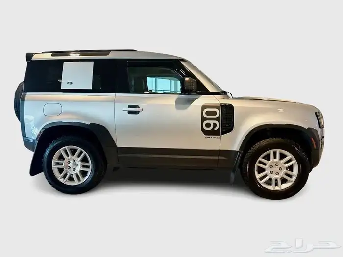 للبيع ديفندر موديل 2023 - 4 سلندر ببلاشش وارد كندا 12