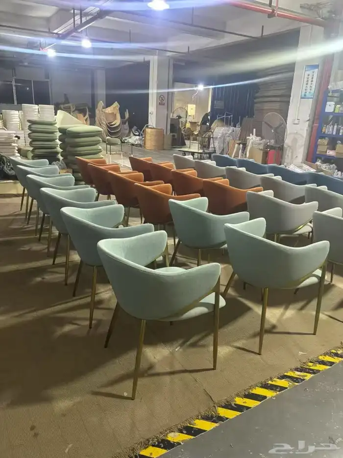 للبيع  جميع أنواع الكراسي   جودة عالية وأسعار ممتازة 9