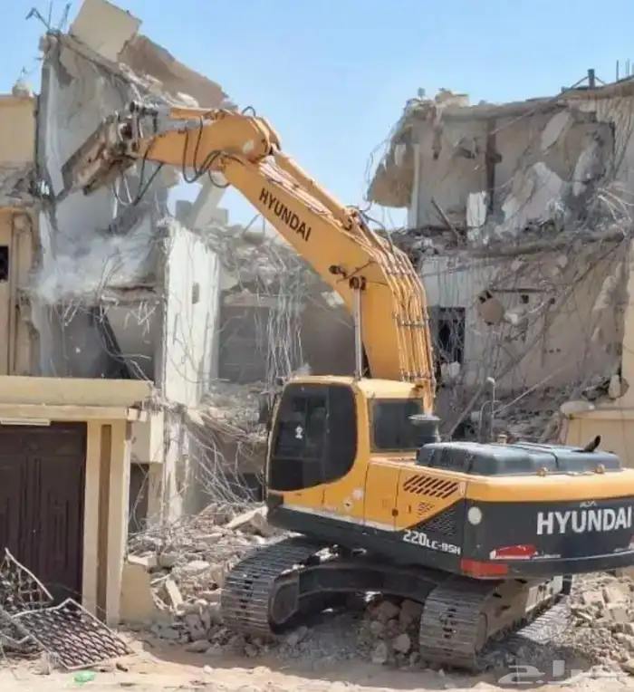 بوكلينات هدم مباني والحفر والترحيل 0