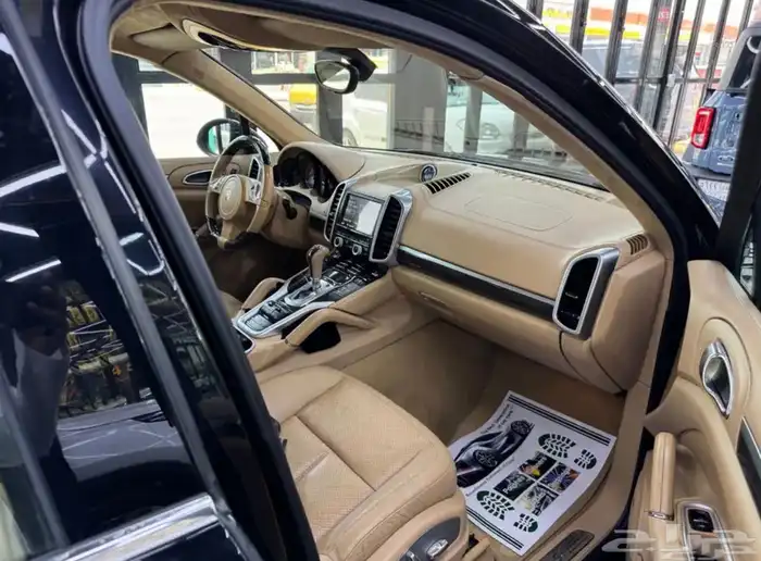 للبيع بورش كايين بودي وداخلية بحالة الوكالة شرط 7