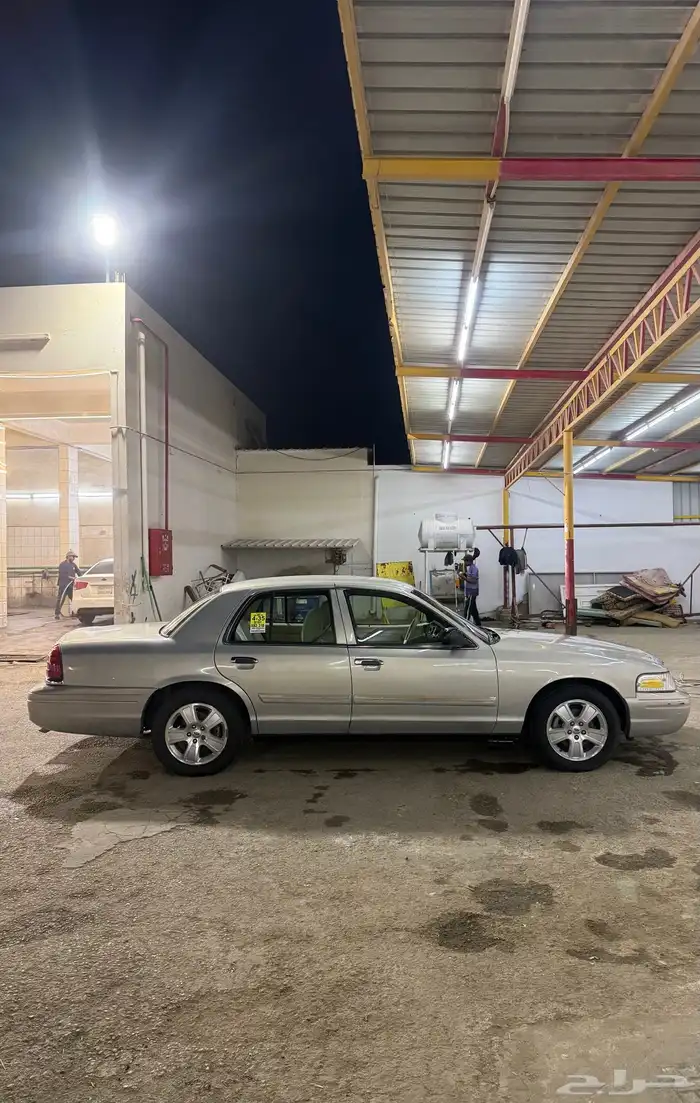 فورد فكتوريا مدني 2012 6