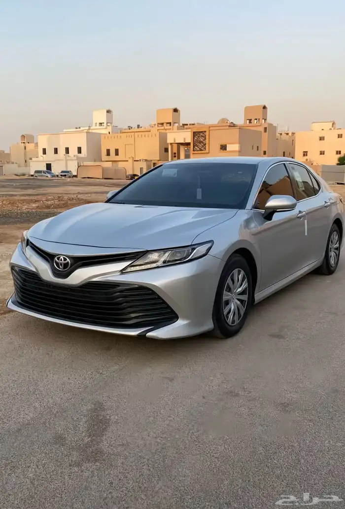 مطلوب كامري 2018 او 2019 بحدود 45 او 50 0