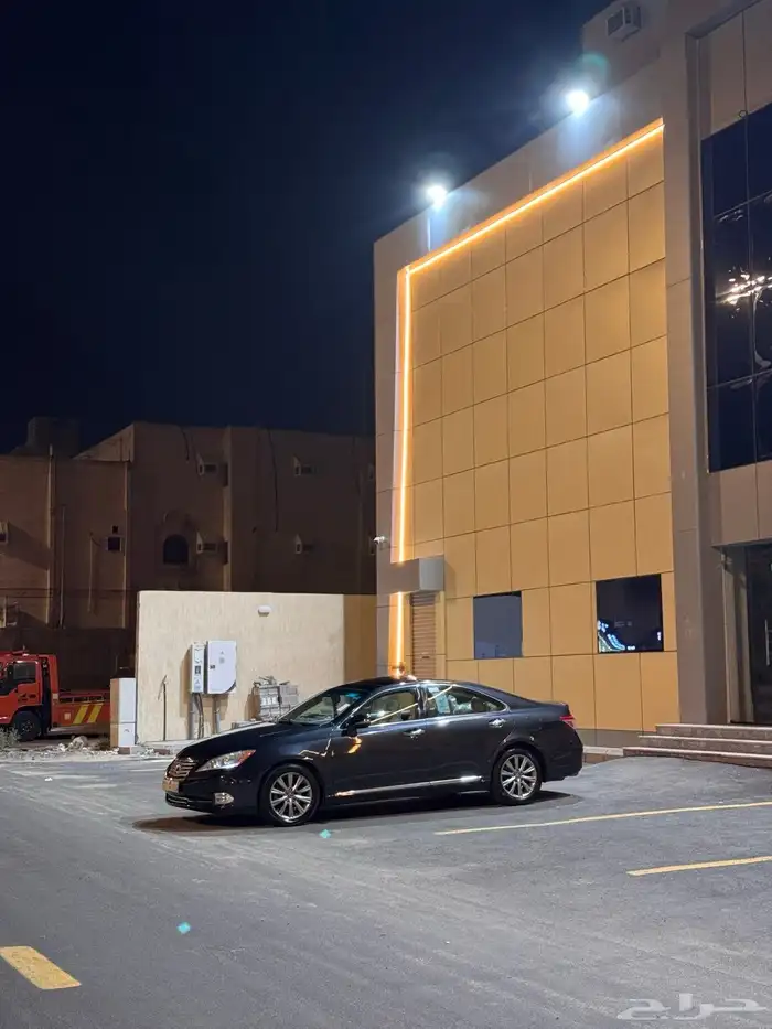 البيع لكزس es350 DD 7