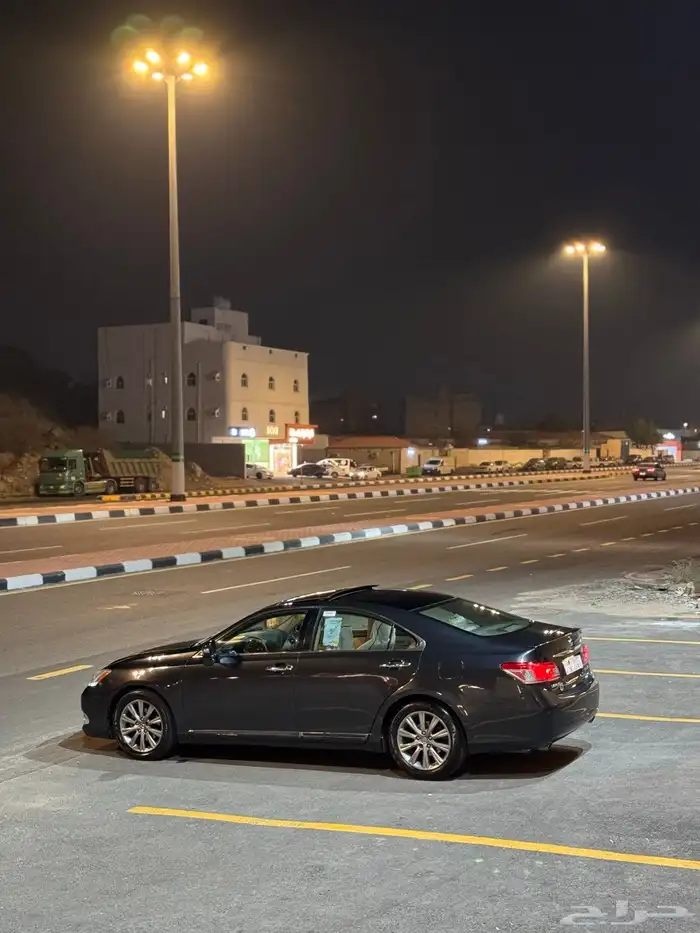 البيع لكزس es350 DD 11