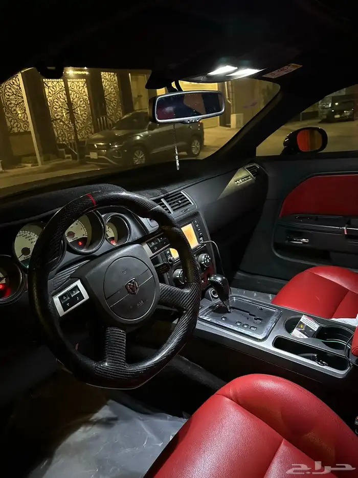 تشالنجر SRT 6.1 موديل 2010 7
