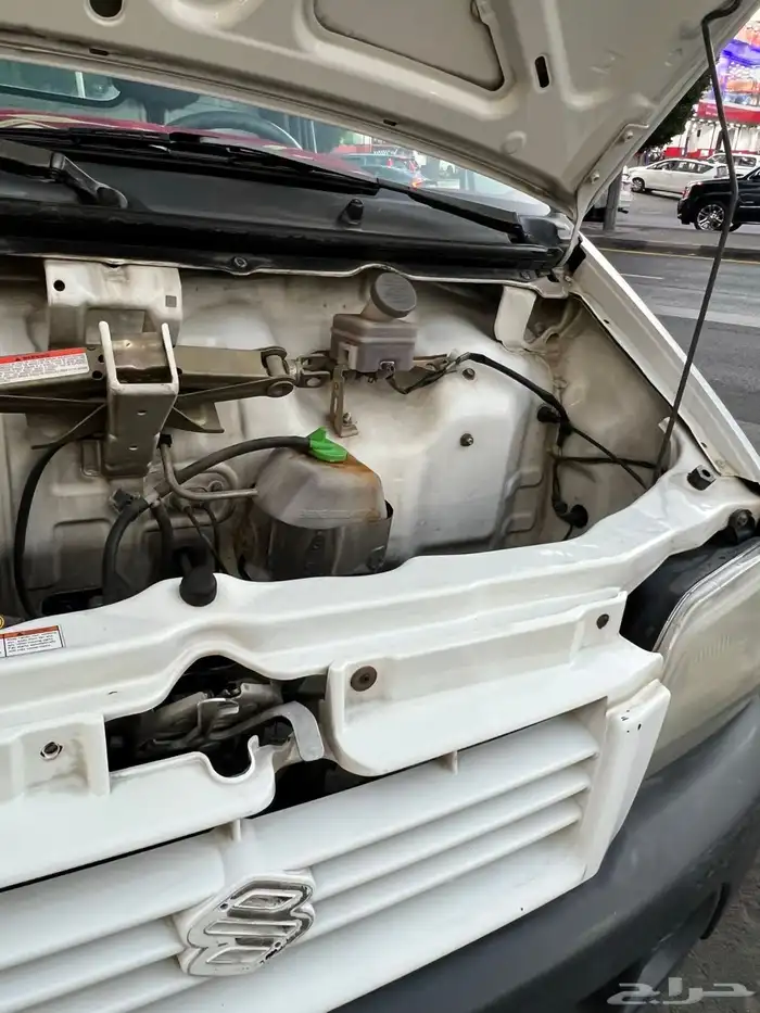 دباب سوزوكي 2001 مخزن 1