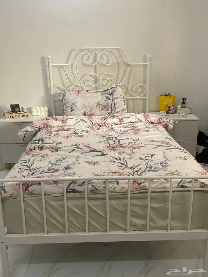 سرير مع مرتبه للسوم لايتواصل إلا الجاد 4