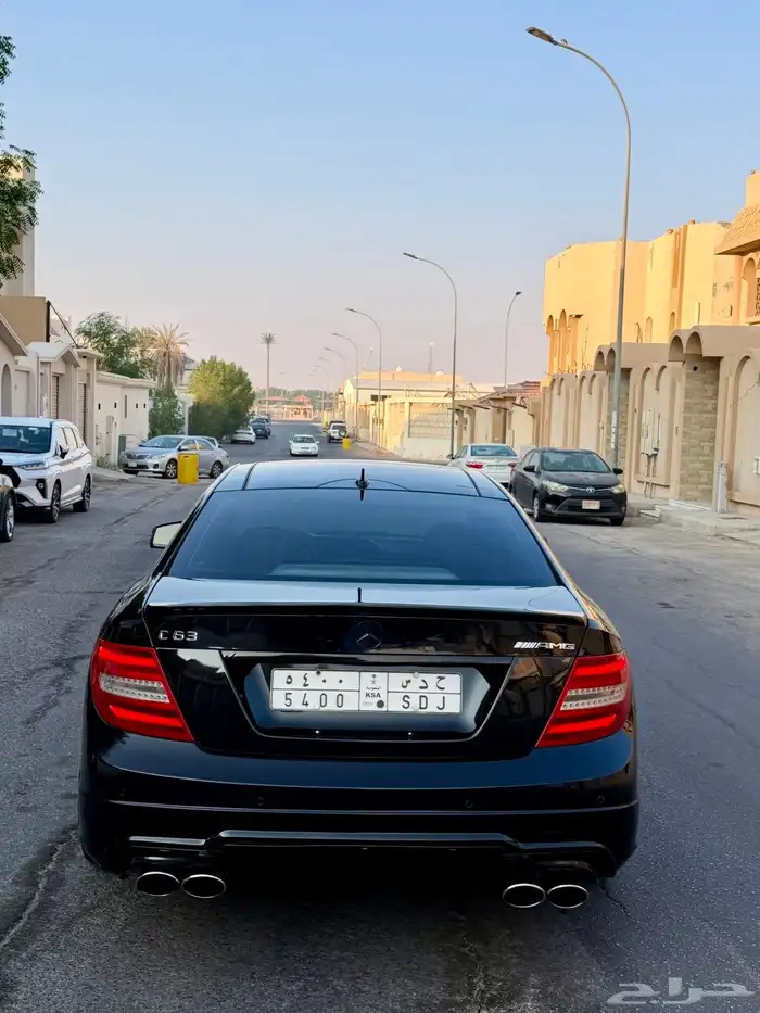 السلام عليكم مرسيدس C250 2013 محول بالكامل C63 8