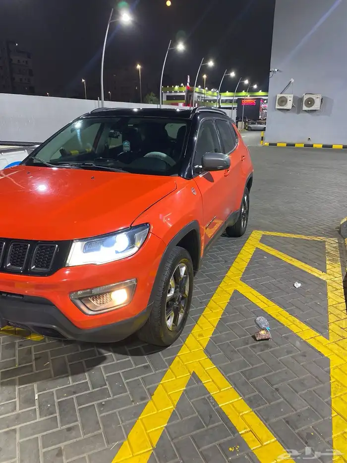 للبيع جيب كومباس 2018 تريل هوك 4