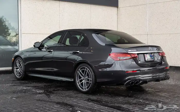 2023 Mercedes-Benz E53 مخزن 4