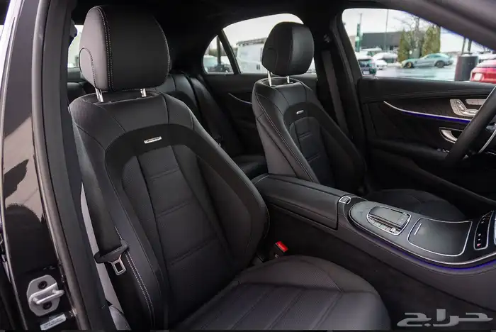 2023 Mercedes-Benz E53 مخزن 13