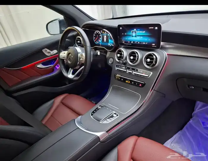 مرسيدس GLC 200 كوبية بحالة الوكالة 3