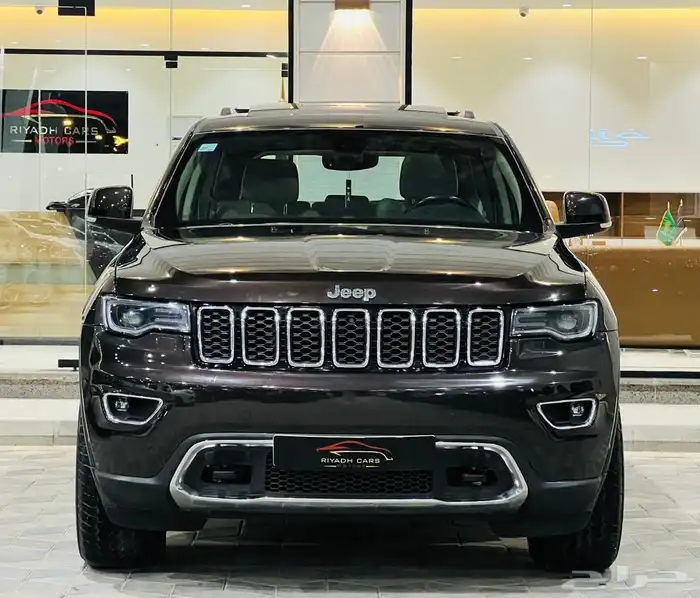 جراند شيروكي2017 V8 ليمتيد ( عرض خاص ) 2