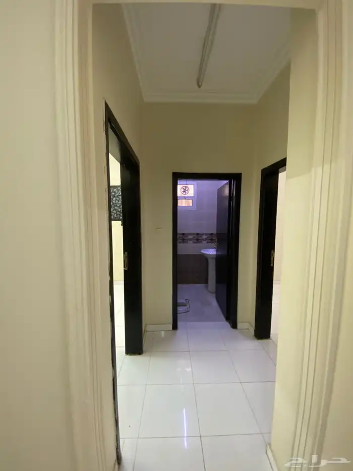 شقة حي الرمال دور اول 5